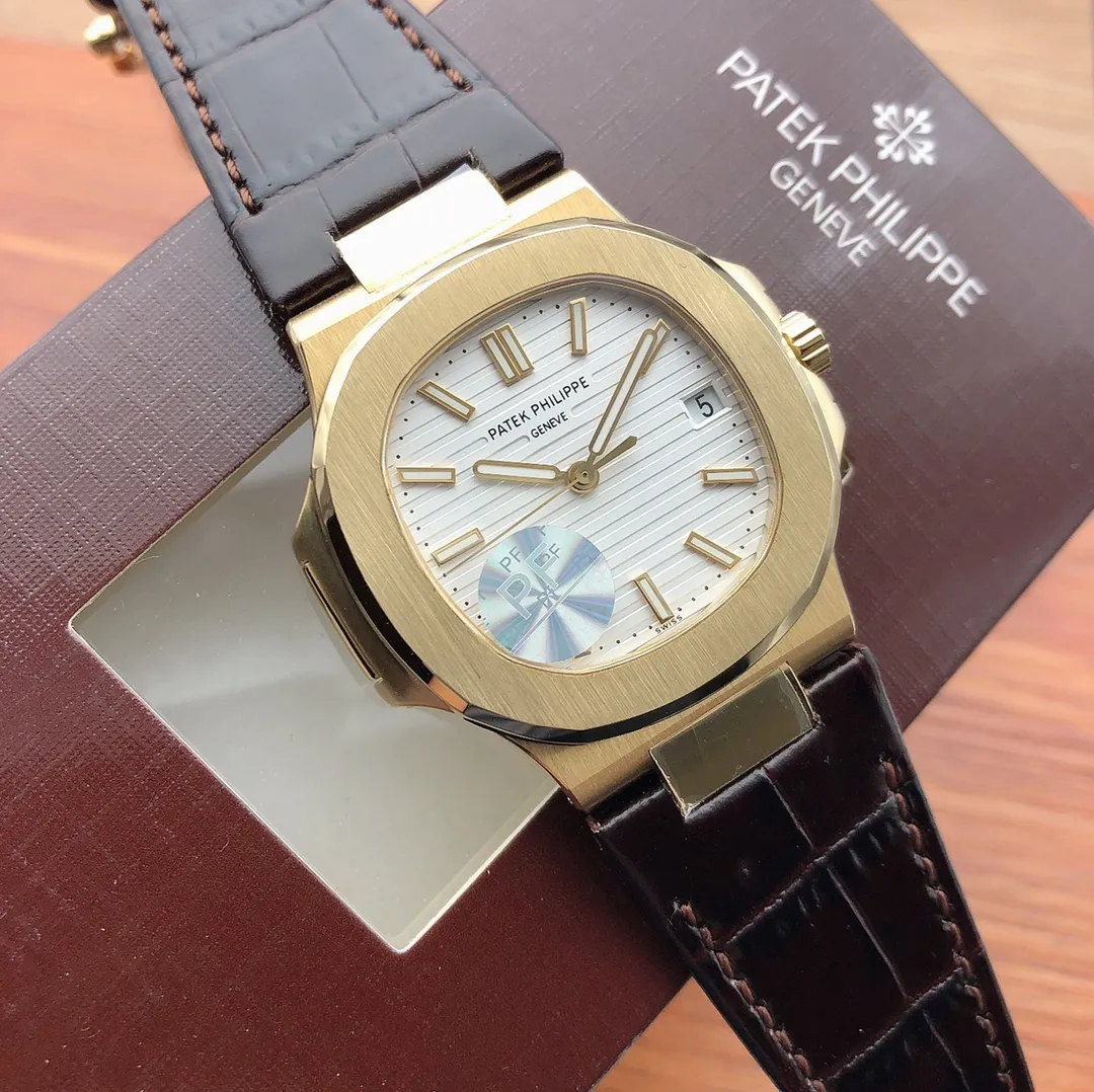 【Top Replica】💰5200! PF shockingly produces Patek Philippe 🎮King of Steel Watches 5711R Nautilus King of Steel Watches PP Patek Philippe 5711 is the best detoxification solution on the Internet, with Patek Philippe 9015 modified Cal.324 self-winding movement (non-domestic machine modification) 40x10mm, 🎮Customized ergonomic strap, the middle bead of the steel strap is diamond-shaped, and the best-selling style in the market Combined with genuine products. The polishing of the case is more perfect and comes with a full set of original Patek Philippe double-sealed packaging boxes, giving you the best Patek Philippe experience on the Internet. 🎮Sanjie exquisitely recommends men’s fully automatic mechanical movement men’s watches. SJ carefully creates ultra-realistic photo shoots for you.